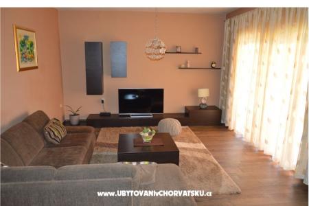 Aparatmani Adrian foto 2