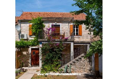 Appartementen Bauer Biograd Kroatië