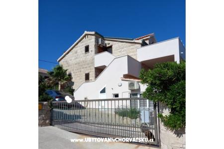 Appartementen Mariva  eiland Brac Kroatië