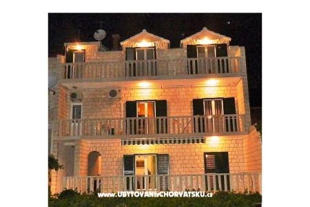 Appartementen JELAVIĆ eiland Brac Kroatië