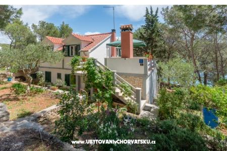 Appartement Antonio eiland Brac Kroatië