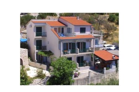 Appartementen Nela Brela Kroatië