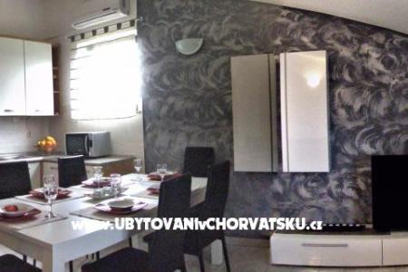 Appartementen Peroj 4**** foto 4