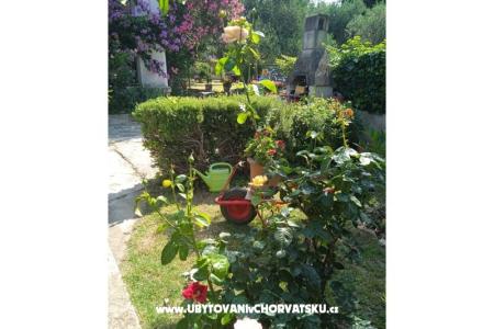 Appartementen Majica Sv. Filip i Jakov Kroatië