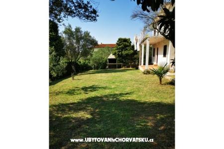 Appartementen Dijana Sv. Filip i Jakov Kroatië