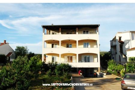 Appartementen Iva Sv. Filip i Jakov Kroatië