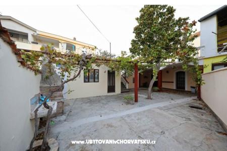 Levante - kuća za odmor – Sv. Filip i Jakov Kroatië