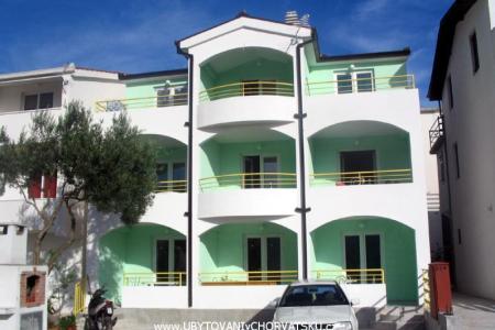 Appartementen Natali Gradac – Podaca Kroatië