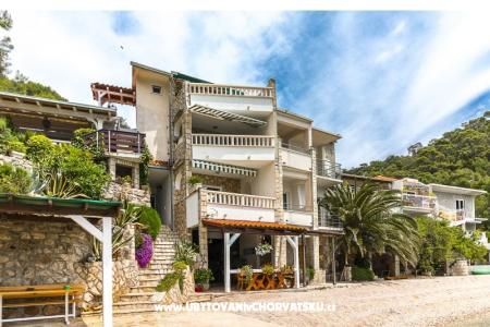 Villa Smokvina  eiland Hvar Kroatië