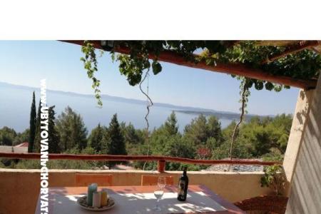 Stenen huis za odmor Ostojić eiland Hvar Kroatië