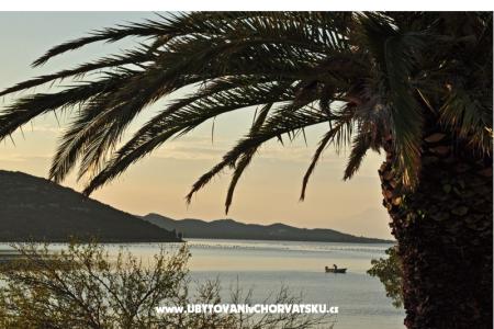 Beachfront apartments Ruskovic foto 4