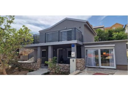 Antonija Karlobag Kroatië