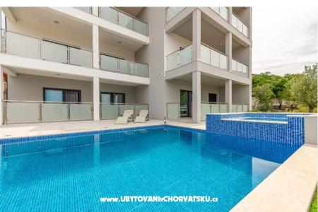 Villa Stella with Pool Karlobag Kroatië