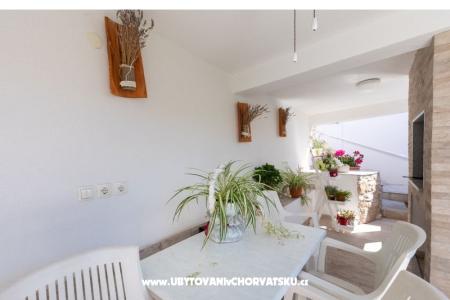 Appartementen Vesna foto 3