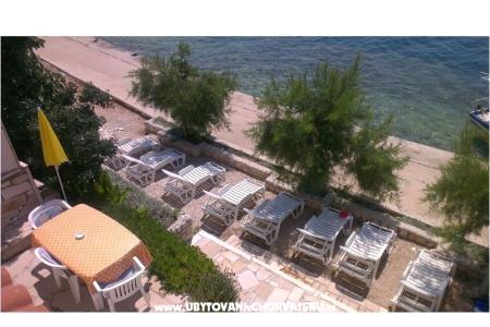 Villa Vedran apartments foto 4