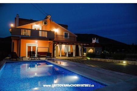 Holiday Home Anica foto 2