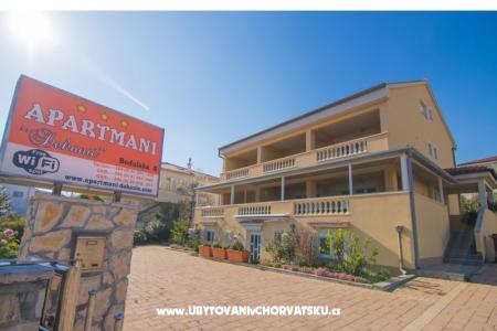 Appartementen City Center Dekanic foto 4