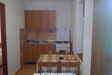 Appartementen Krk Kornič  foto 4