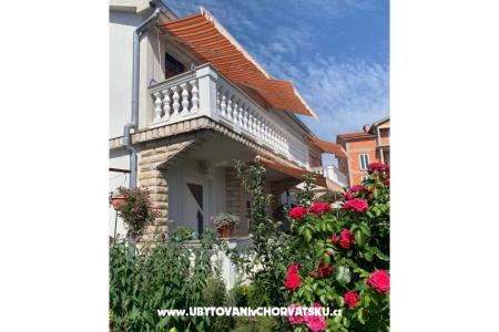 Appartementen Ostojić eiland Krk Kroatië