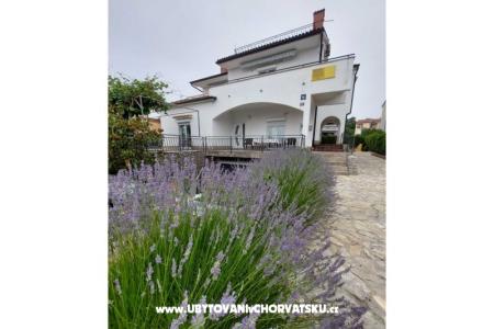 Huis Antica  eiland Krk Kroatië