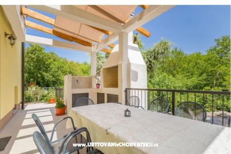 Villa JOZI foto 2