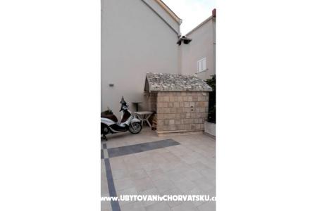 Appartementen Antunović foto 5