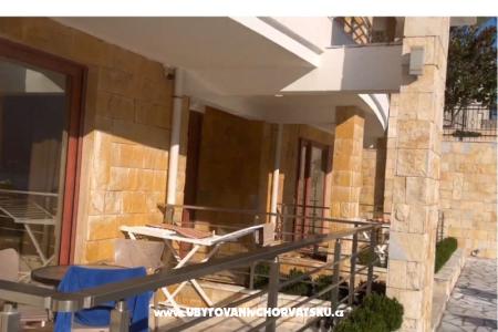 Maric Appartementen foto 2