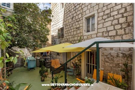 Studios Kala Makarska Kroatië