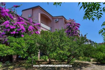 Vila Roza Makarska Kroatië