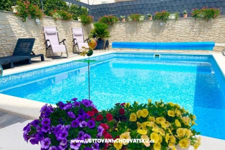Villa Isabella Marina - Trogir Kroatië