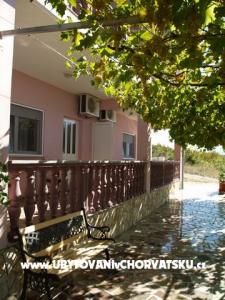 Appartementen Budiša foto 4