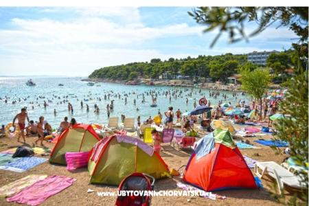 Kamperen Rehut Murter Slanica eiland Murter Kroatië