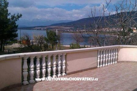 Appartement Dedi foto 2