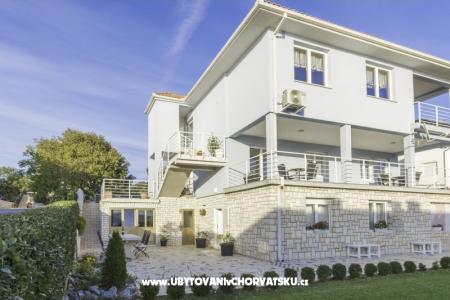 Appartementen Milivojac Novi Vinodolski Kroatië