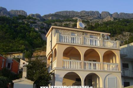 Appartement Lidija  Omis Kroatië