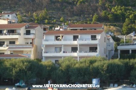 Appartementen Filip Duće Omis Kroatië