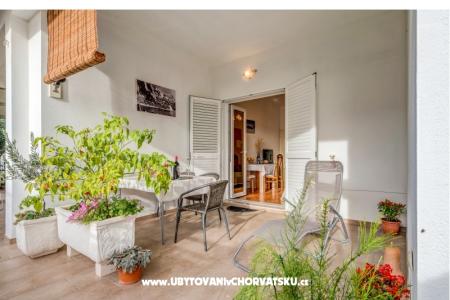 Appartementen Mila Tomasović foto 2