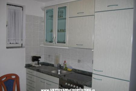 Appartementy Mile foto 4