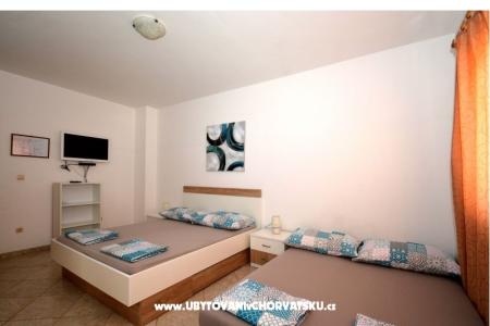 Appartementen Ana - Kamperen Ivo foto 5