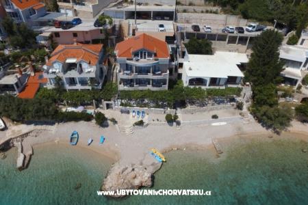 Appartementen Mario Omis Kroatië
