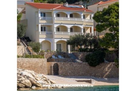 Villa Burin Omis Kroatië
