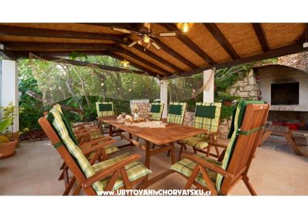 Vinkovi dvori foto 3