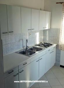 Appartementen - Ante foto 4