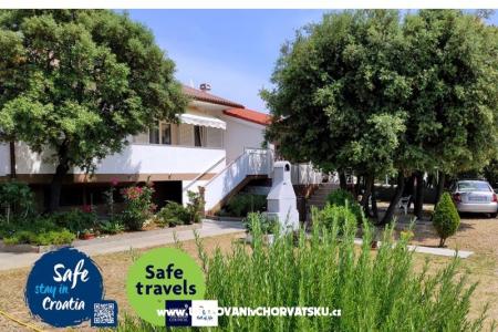 Appartementen Ružica Mandre eiland Pag Kroatië