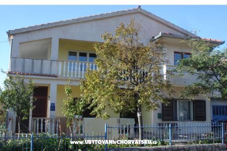 Appartementen Ćićo Starigrad Paklenica Kroatië