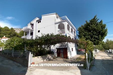 Appartementen Ivana Starigrad Paklenica Kroatië