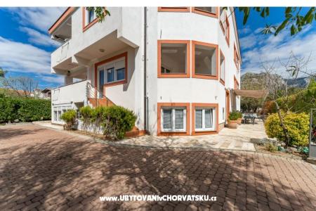 Appartementen Argyruntum Starigrad Paklenica Kroatië