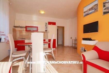 Appartementen Mirjana*** foto 3