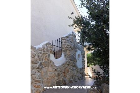 Appartementen Paula &amp; Karla  Pakostane Kroatië