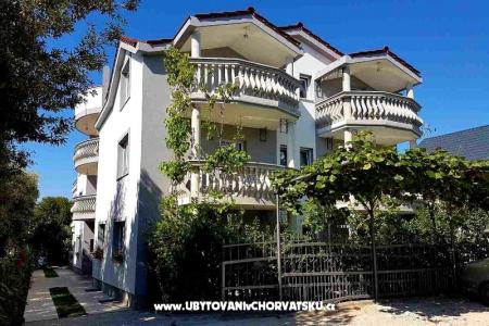 Appartementen Ivišić Pakostane Kroatië